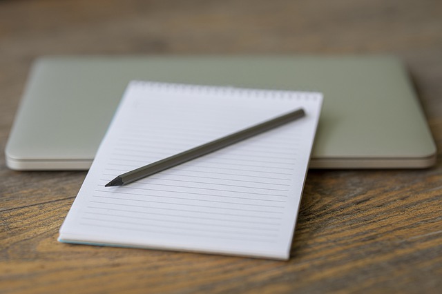 Notebook Pen Laptop White Page  - Engin_Akyurt / Pixabay